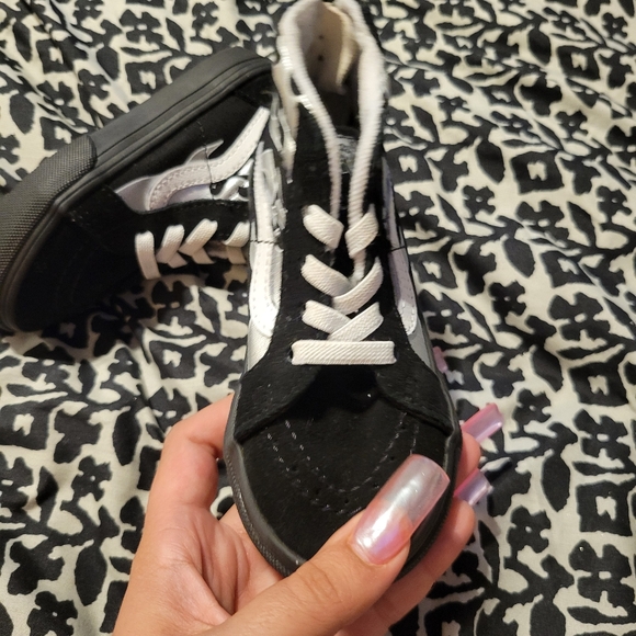 Toddler Vans - Picture 4 of 6